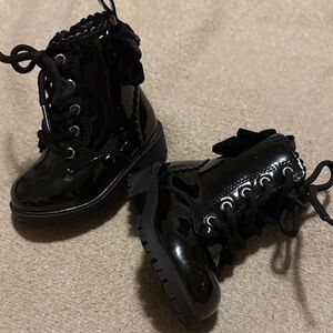 Sugar Baby girl boot size 5